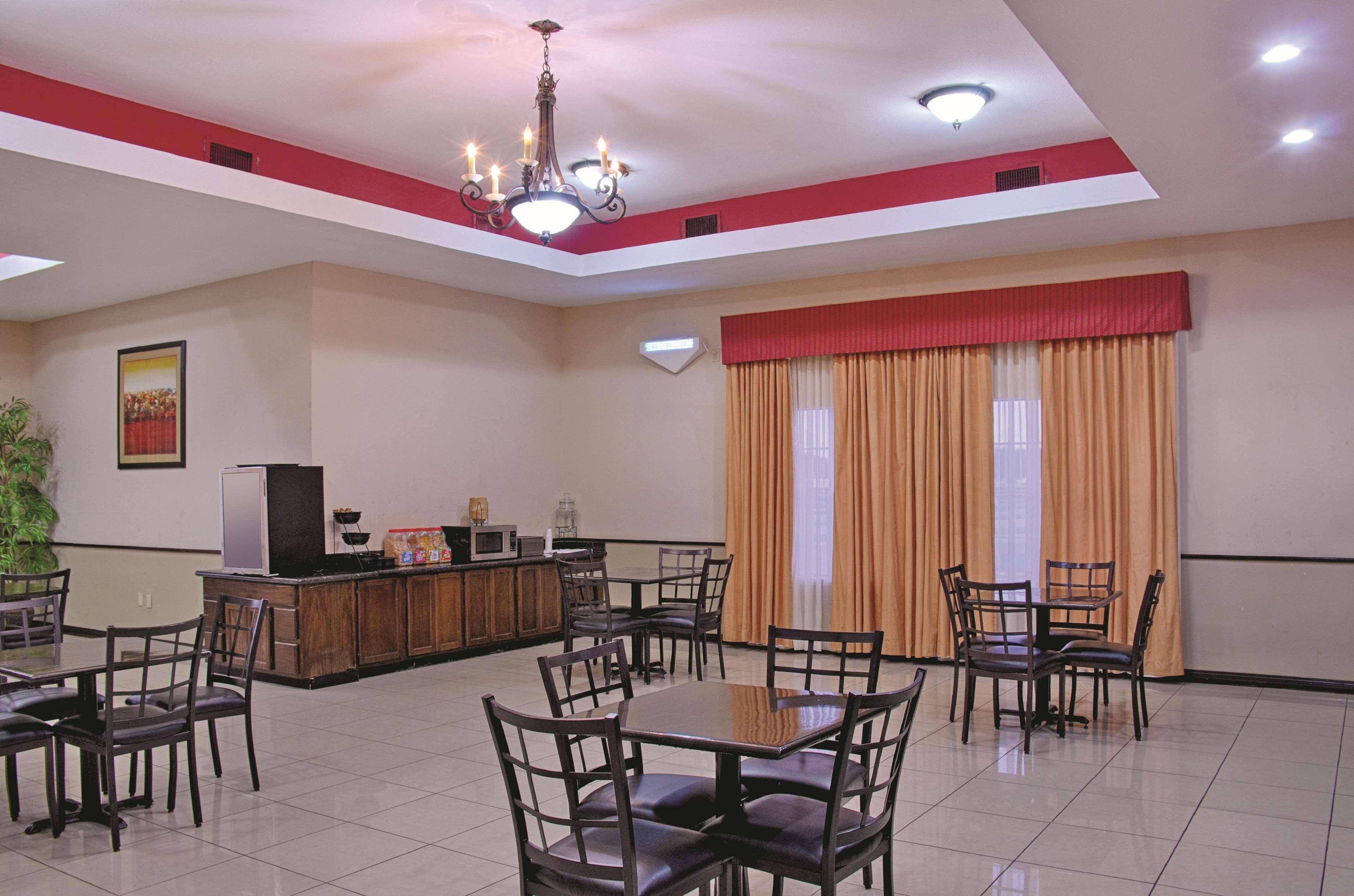 מלון La Quinta By Wyndham אליס מראה חיצוני תמונה